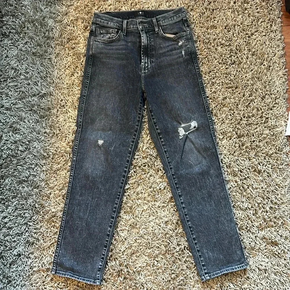 90s Grunge Rocker Feminine Boho 7 For All Mankind Gray Distressed Jean-Sz27 - Picture 2 of 8